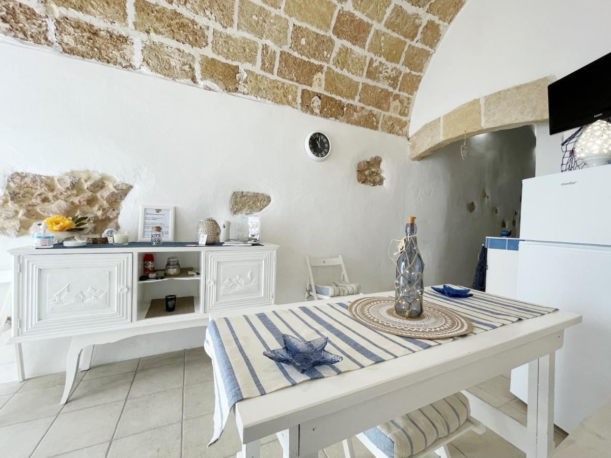 Mediterraneo House- Casa Nel Centro Storico ماتينو المظهر الخارجي الصورة